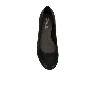 Girls Black Angel Dress Flats. Never been worn. Excellent Condition  Size 5